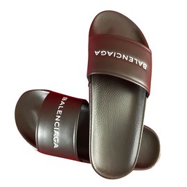 Balenciaga Leder Sandalen Schwarz