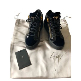 Giuseppe Zanotti Kriss Sneaker schwarzes Lackleder und dunkelblauer Samt 36