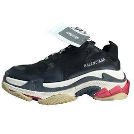 Balenciaga Triple S Sneaker aus Leder schwarz