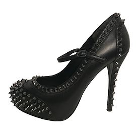 Décolleté Pierre Balmain in pelle nera con tacco 12cm