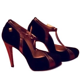 Liu.Jo Pumps aus schwarzem Wildleder mit Golddetails