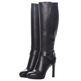 Louis Vuitton Botas altas negras de piel 37
