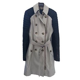 Gabardina Burberry Prorsum beige de cuero