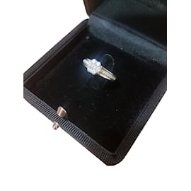 Ring aus Weißgold und Diamanten - Autre Marque