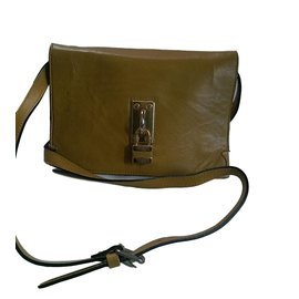 Bolsa Massimo Dutti de couro mostarda