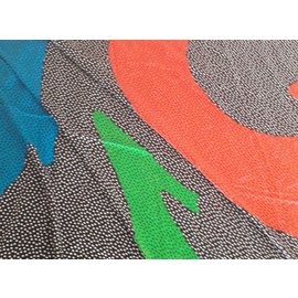 Carré en soie Yves Saint Laurent Vert Rouge Noir Pois