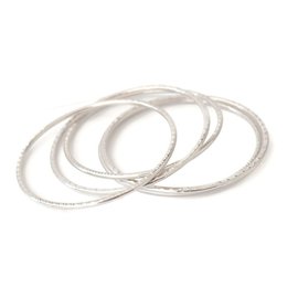 Set aus 5 versilberten Armreifenarmbändern - Autre Marque