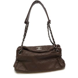 Borsa Chanel in pelle marrone