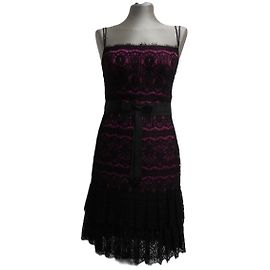 Vestido de cóctel Marchesa Notte de seda fucsia y encaje negro