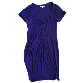 Vanessa Bruno Kleid aus violettem Lyocell
