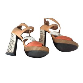 Sandales Barbara Bui en cuir orange talon 12cm