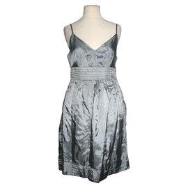 Vestido de cóctel de satén See by Chloé Plateado