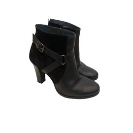 Stivaletti Jonak in pelle e camoscio nero