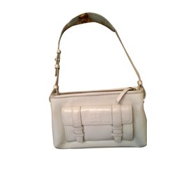 Pochette Givenchy in pelle ecru