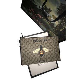 Pochette Gucci Supreme GG Nera e Beige Pelle e Tela