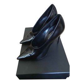 Pompe Teddy en cuir brillant - Yves Saint Laurent