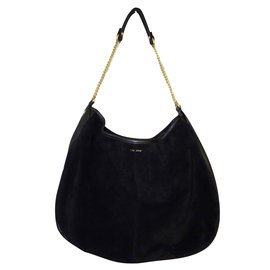 Borsa One step in pelle nera con tracolla in metallo dorato