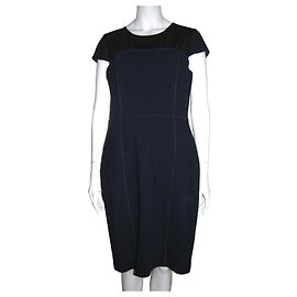 Vera Wang (linea principal) vestido negro y azul