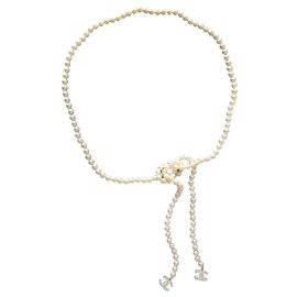 Chanel, Cintura con collana