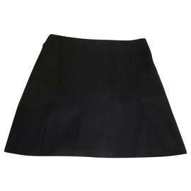 Falda de lana negra Burberry