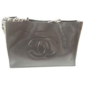 Borsa Chanel in pelle nera