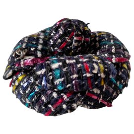 Chanel Kamelie Tweed Brosche Rosa Blau Creme Gelb