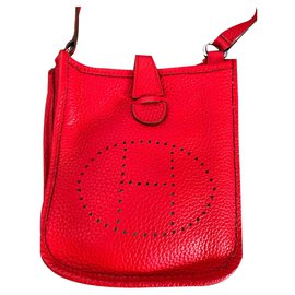 Borsa Hermès Evelyne TPM in pelle Clemence rossa