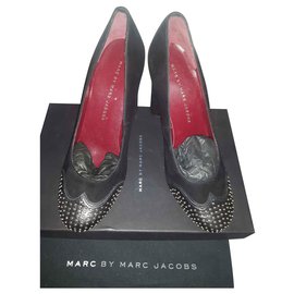 Moderner schwarzer Absatzschuh mit hohen Absätzen - Marc by Marc Jacobs