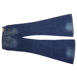 Abercrombie & Fitch Jean Abercombie & fitch flare modelo muy buen estado