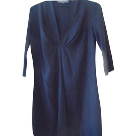 Vestido negro Sandro de viscosa