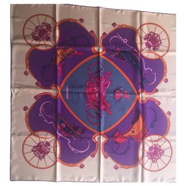 Hermès Seidentuch Rosa Beige Violet 90cm