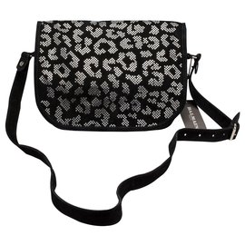 Balmain Leo Borsa a tracolla in scamosciato nero e cristalli Swarovski