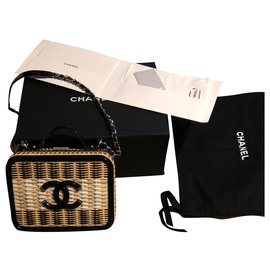 Borsa da toilette Chanel Beige in Rattan