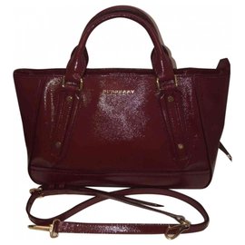 Borsa Burberry rosso scuro in vernice
