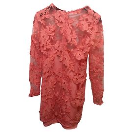 Vestido de encaje Topshop Coral