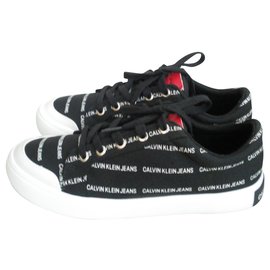 Tênis Calvin Klein Multicor de Tecido 40