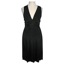 Diane Von Furstenberg Schwarzes Jersey Kleid mit V Ausschnitt