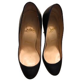 Décolleté Christian Louboutin in pelle nera con tacco 10 cm