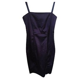 Philosophy Di Alberta Ferretti Satin Kleid Lila Figurbetont