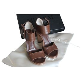 Autre Marque Sandali Mugnai in pelle marrone