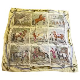 Hermès Seidentuch Les races de chevaux beige