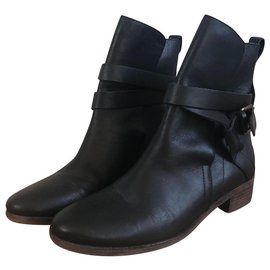 Stivaletti See by Chloé in pelle nera