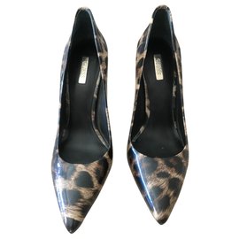 Décolleté Guess Leopard Print in Vernice con Tacco 10cm