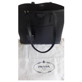 Prada Ledertasche, UNGETRAGEN