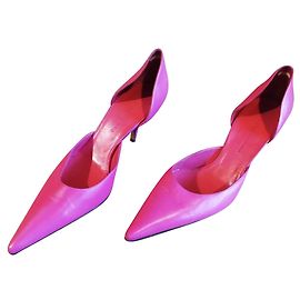 Sapatos muito bonitos "BALENCIAGA" rosa nova condição