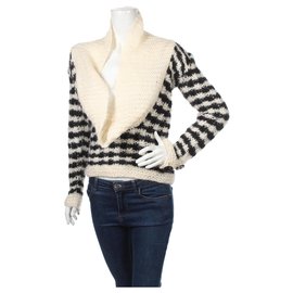 By Malene Birger Schwarz-Weißer Mohair Pullover