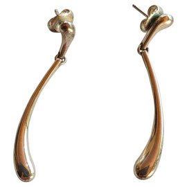 Orecchini Tiffany & Co Elsa Peretti in argento a goccia