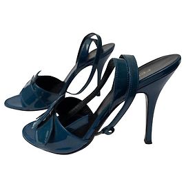 Fendi Navy Blue Patent Leather Pumps 7cm Heel