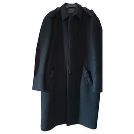 Cappotto oversize Salvatore Ferragamo in lana cashmere e seta nero