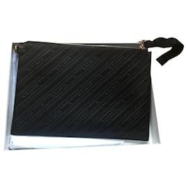 Pochette Givenchy in pelle nera